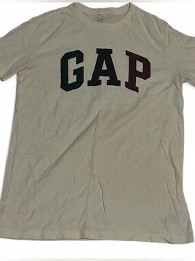 GAP Beige Tee with Green and Burgundy Lettering